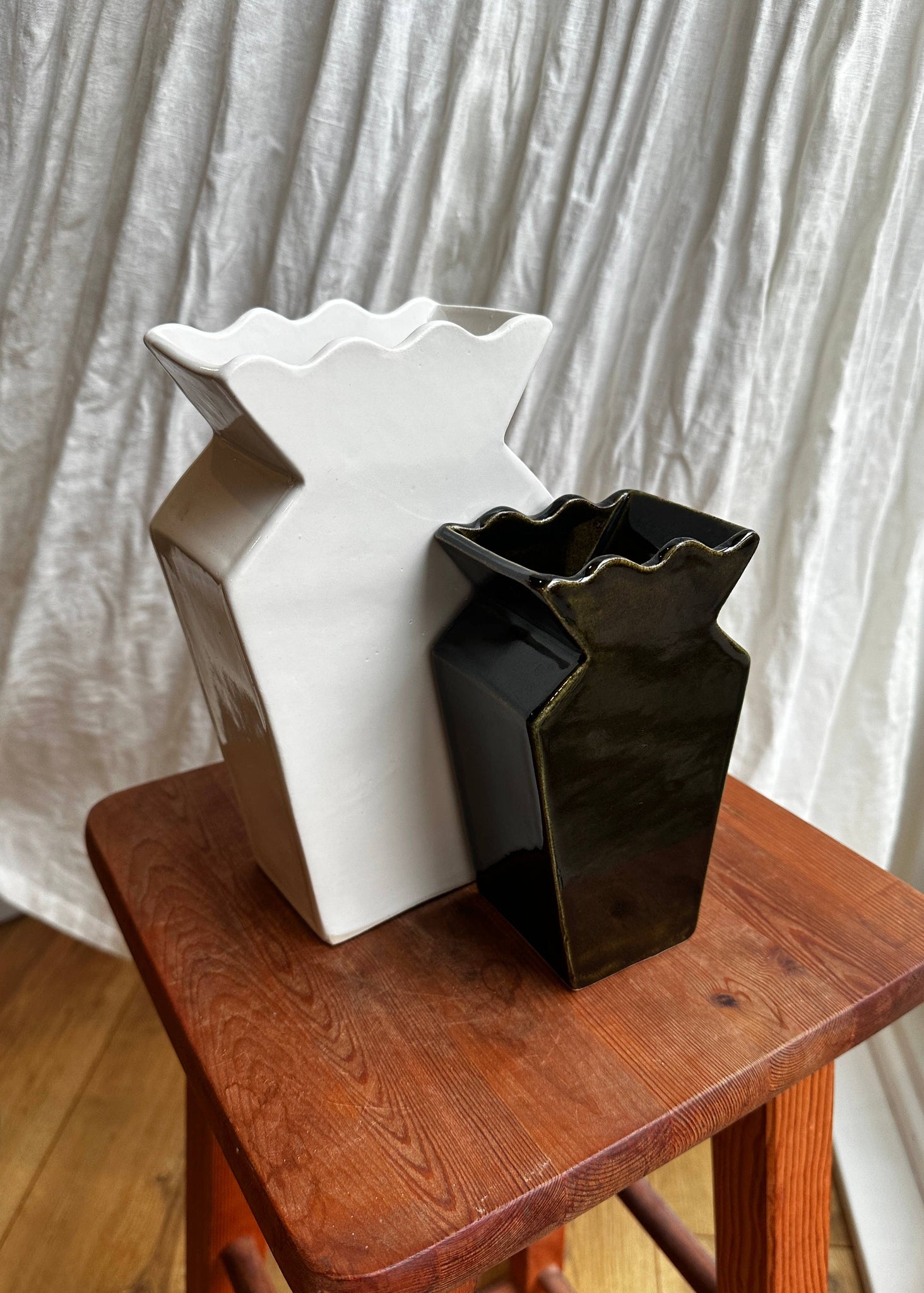 Mini Wavy Top Vase