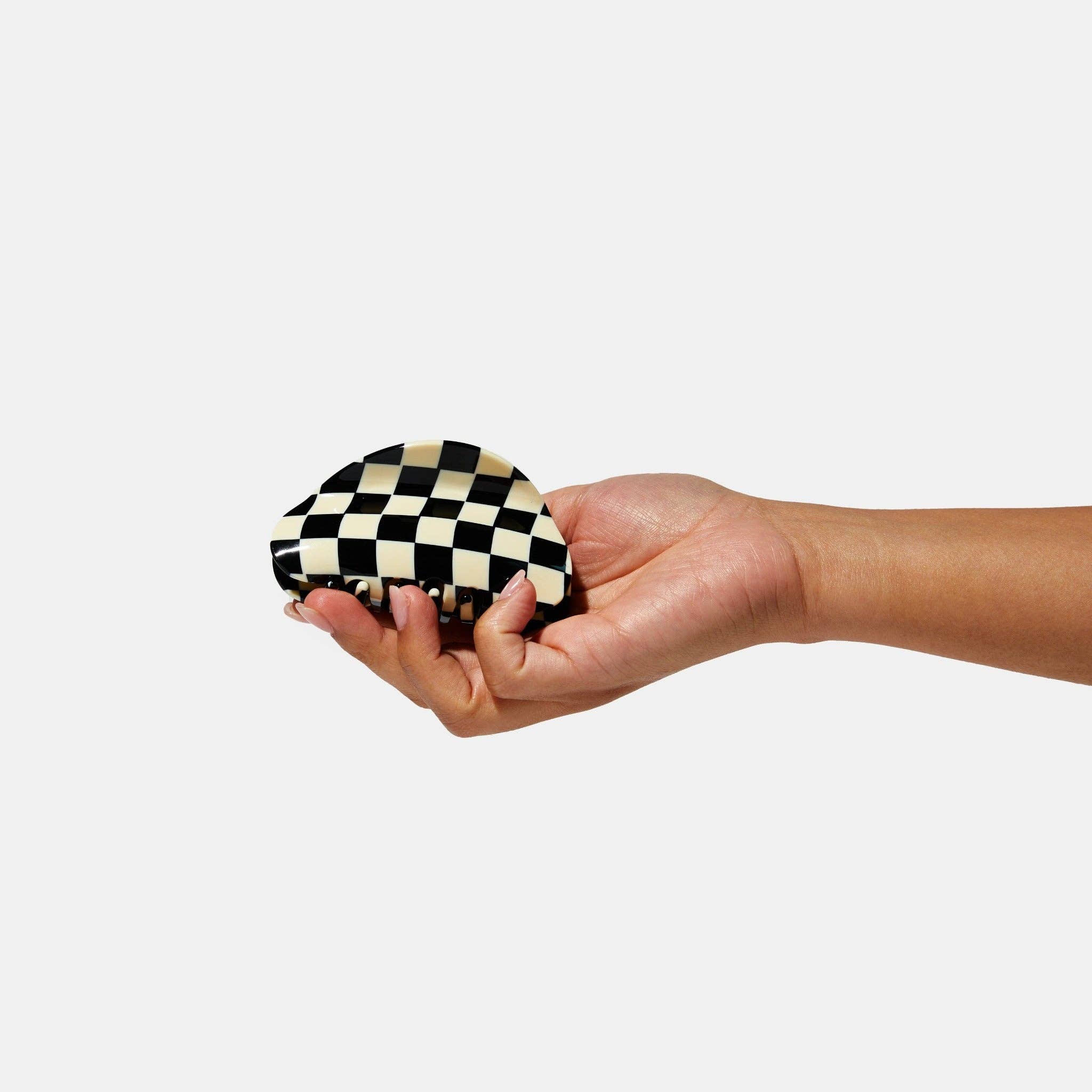 Checker Claw in Black/White by Chunks