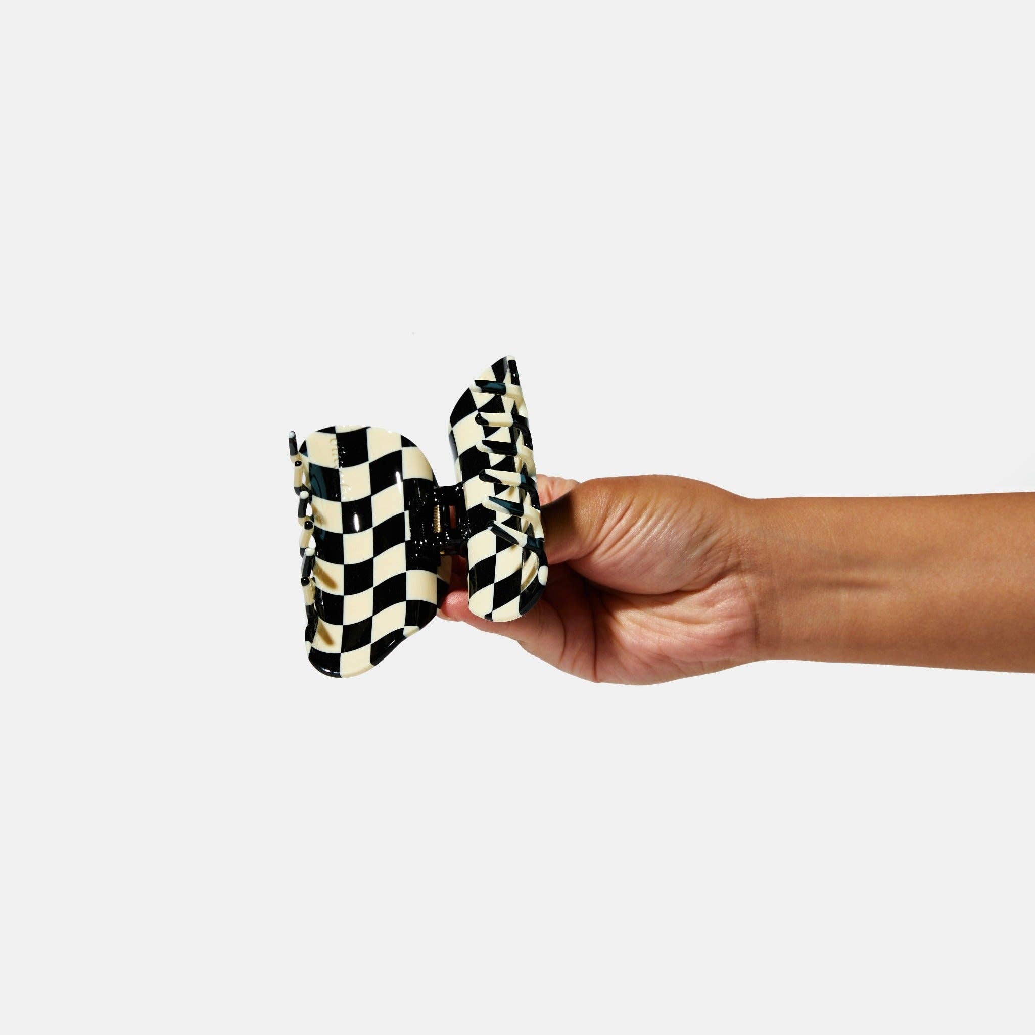 Checker Claw in Black/White by Chunks